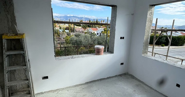 Modern  House with Pool For Sale in Parekklisia