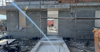 Modern  House with Pool For Sale in Parekklisia