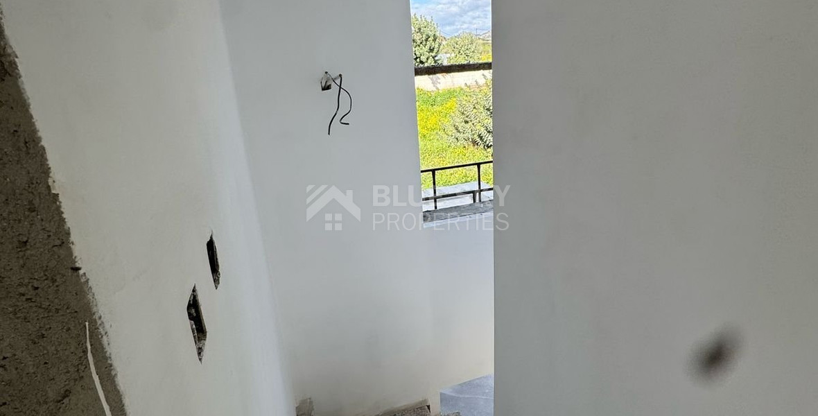 Modern  House with Pool For Sale in Parekklisia