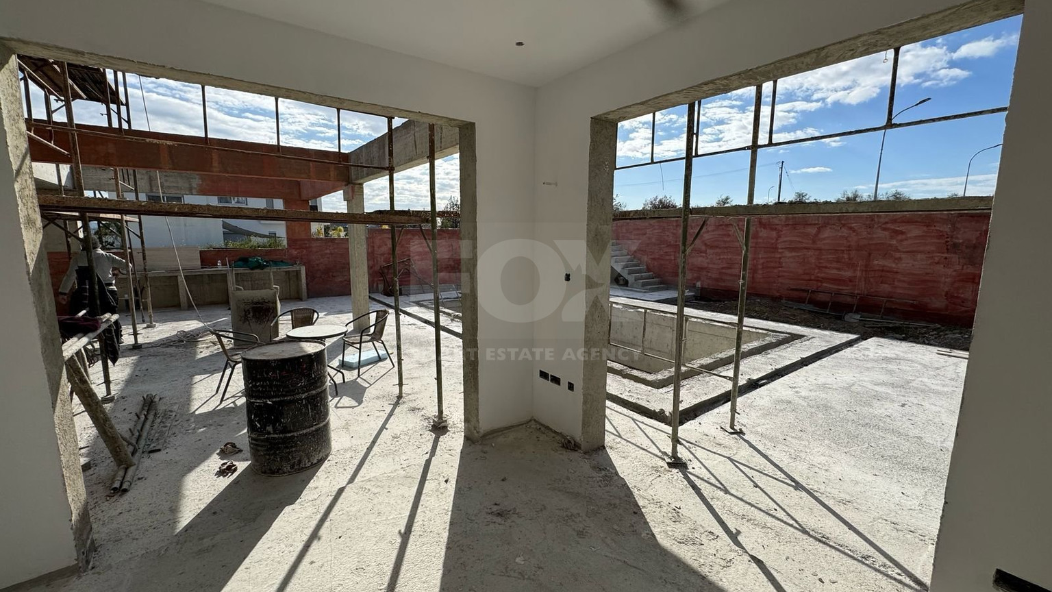 Modern  House with Pool For Sale in Parekklisia