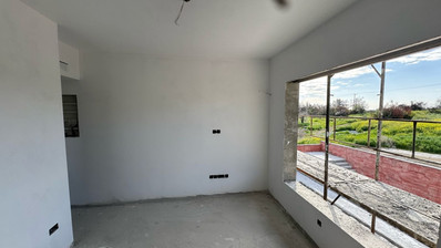 Modern  House with Pool For Sale in Parekklisia