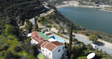 Exclusive Villa for Sale in Germasogeia: with Panoramic Dam & Mountain Views