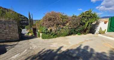 Exclusive Villa for Sale in Germasogeia: with Panoramic Dam & Mountain Views