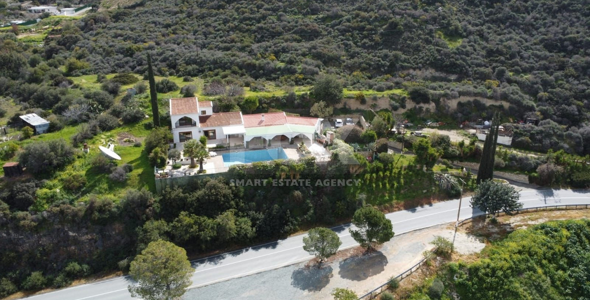 Exclusive Villa for Sale in Germasogeia: with Panoramic Dam & Mountain Views