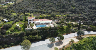 Exclusive Villa for Sale in Germasogeia: with Panoramic Dam & Mountain Views