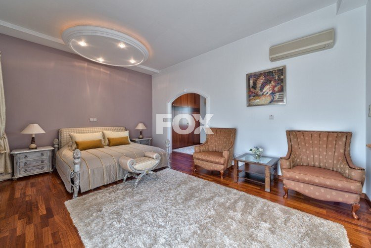 Detached house for sale 320 m² in Agios Tychon, Limassol, Cyprus