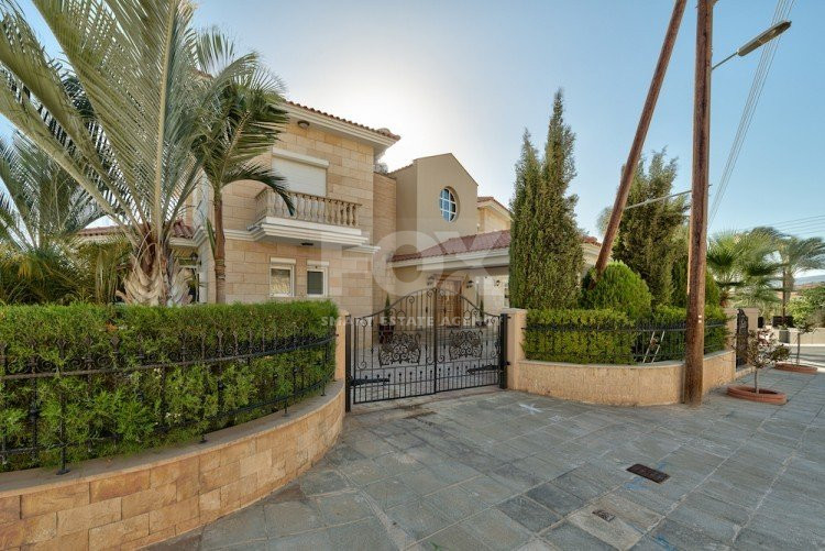 5 Bed House For Sale In Agios Tychon Limassol Cyprus