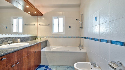 5 Bed House For Sale In Agios Tychon Limassol Cyprus