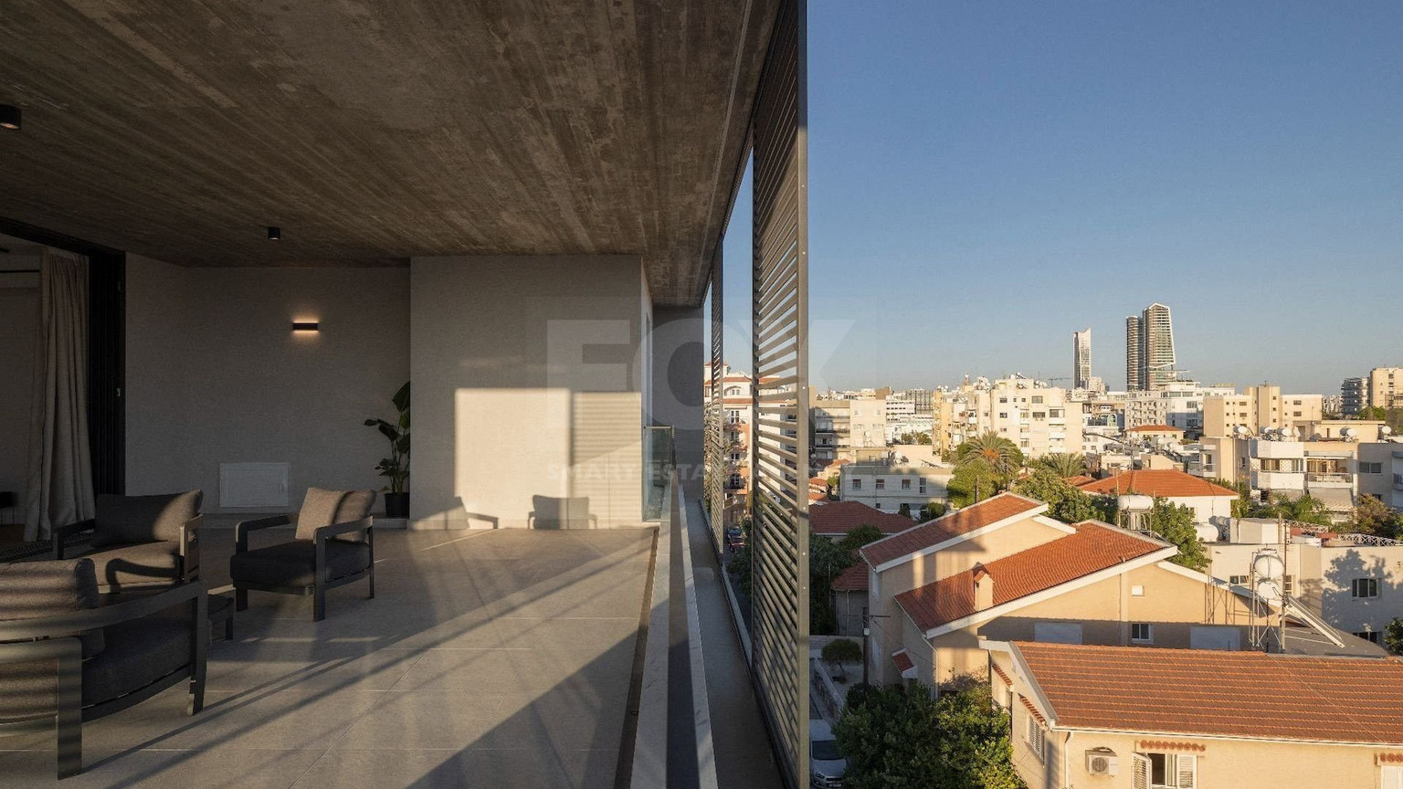 Top floor 3 bedroom apartment with Roof Garden  for sale in Agia Zoni, Limassol