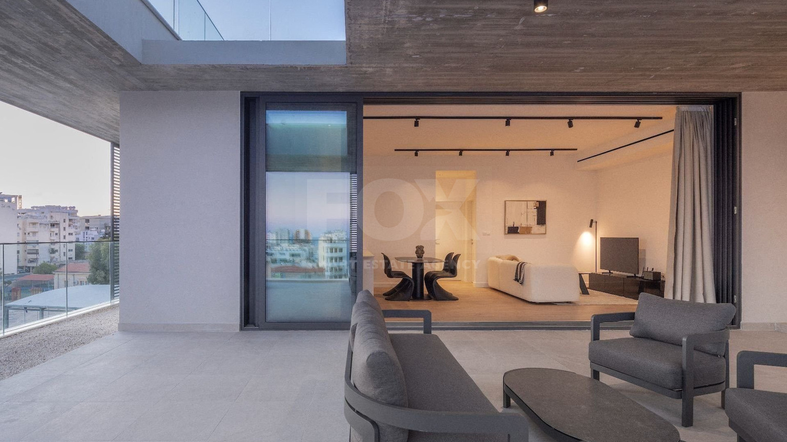 Top floor 3 bedroom apartment with Roof Garden  for sale in Agia Zoni, Limassol