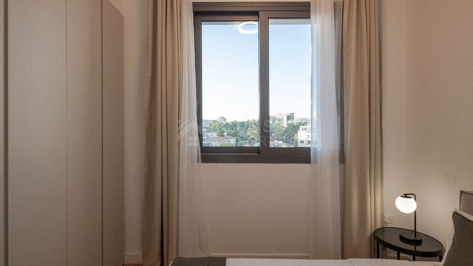 Top floor 3 bedroom apartment with Roof Garden  for sale in Agia Zoni, Limassol
