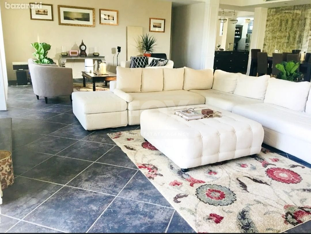 Spacious luxury detached villa with sea view pool for rent in Paramali