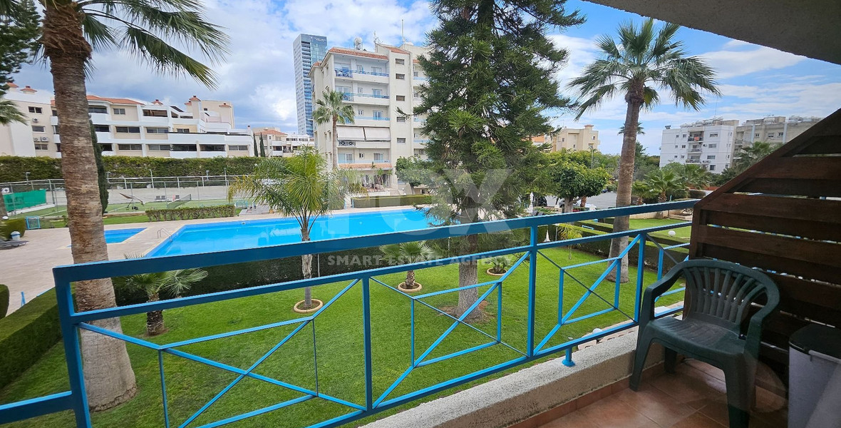 Fully Furnished One Bedroom Apartment walking distance from the beach