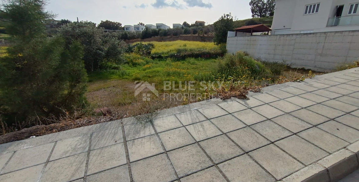 Prime Building Plot with Building permit Available in Scenic Parekklisia