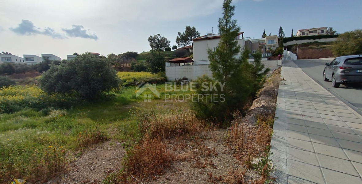 Prime Building Plot with Building permit Available in Scenic Parekklisia