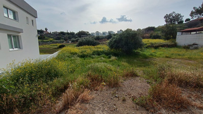 Prime Building Plot with Building permit Available in Scenic Parekklisia