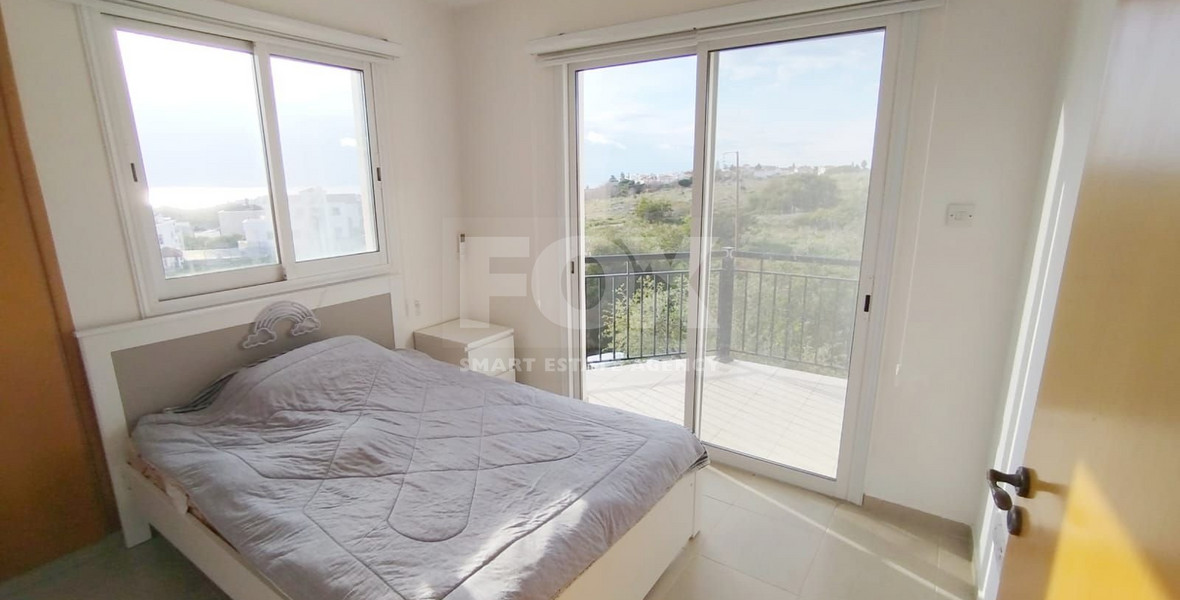 Spacious Furnished three Bedroom Penthouse with Panoramic Sea View in Petridia, Empa