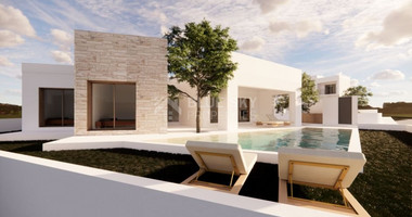 Three bedroom luxury villa in Peyia