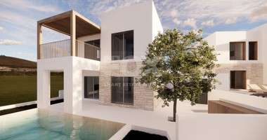 Three bedroom luxury villa in Peyia