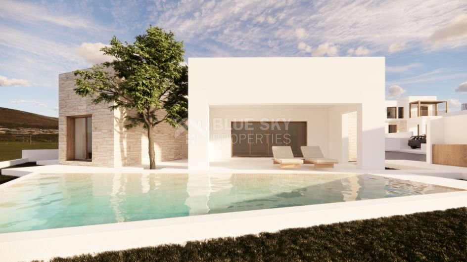 Three bedroom luxury villa in Peyia