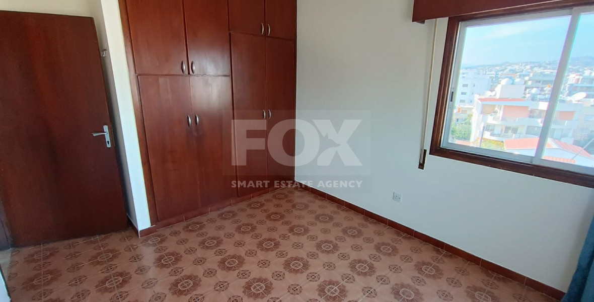 Spacious 3 Bedroom Top Floor Apartment with Sea View for sale in Mesa Geitonia