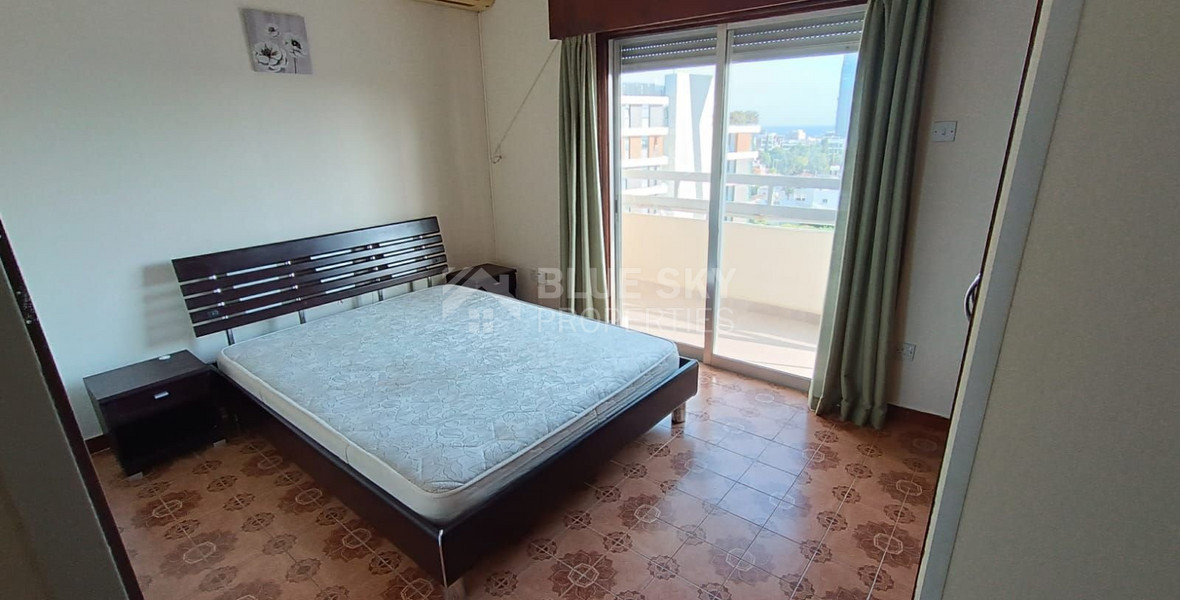 Spacious 3 Bedroom Top Floor Apartment with Sea View for sale in Mesa Geitonia