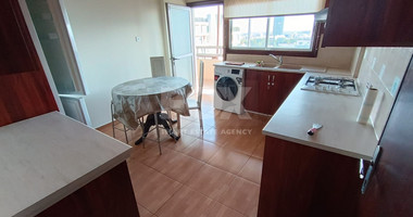 Spacious 3 Bedroom Top Floor Apartment with Sea View for sale in Mesa Geitonia