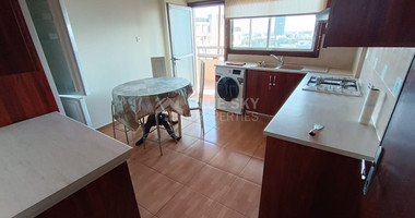 Spacious 3 Bedroom Top Floor Apartment with Sea View for sale in Mesa Geitonia