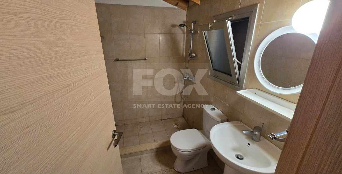 Semi-Detached House for Sale in Omodos