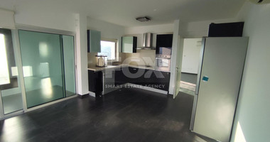 Spacious Unfurnished Penthouse for Rent in Mesa Geitonia