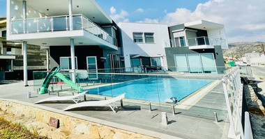 For rent Modern  Furnished 5 bedroom panoramic views, Villa with Pool  in Agios Athanasios