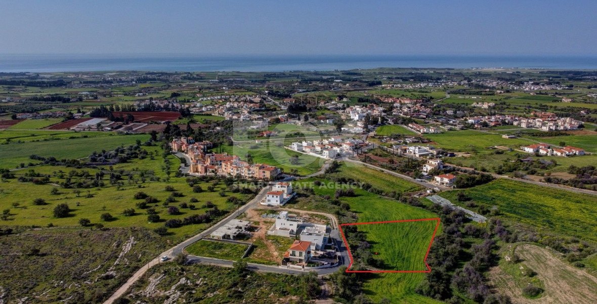 Residential land in Anarita village, Paphos