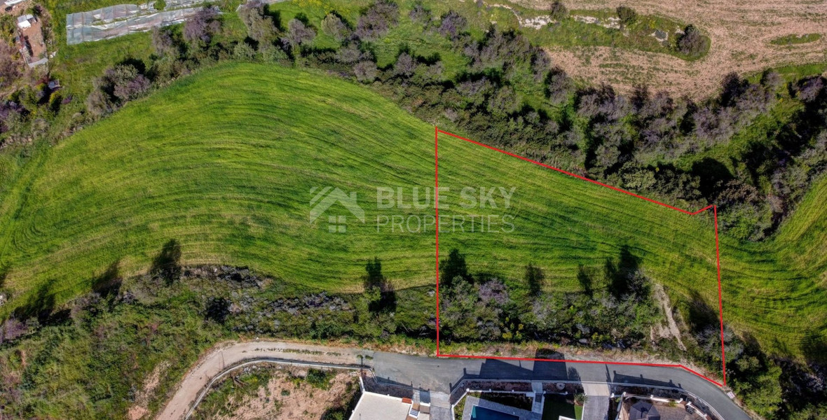 Residential land in Anarita village, Paphos
