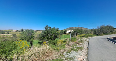 Residential land in Anarita village, Paphos