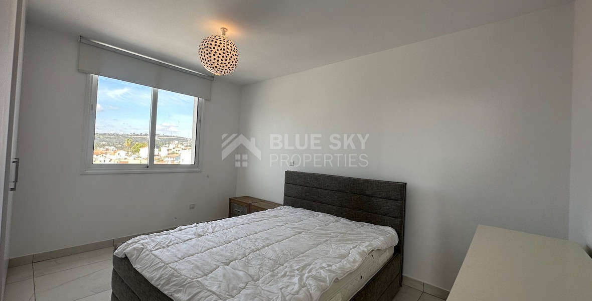 FOR SALE A LOVELY 3 BEDROOM PENTHOUSE WITH ROOF TERRACE FULLY FURNISHED AND EASY ACCESS TO ALL AMENITIES