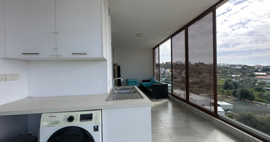 FOR SALE A LOVELY 3 BEDROOM PENTHOUSE WITH ROOF TERRACE FULLY FURNISHED AND EASY ACCESS TO ALL AMENITIES