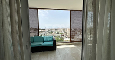 FOR SALE A LOVELY 3 BEDROOM PENTHOUSE WITH ROOF TERRACE FULLY FURNISHED AND EASY ACCESS TO ALL AMENITIES