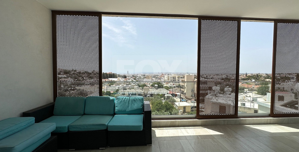 FOR SALE A LOVELY 3 BEDROOM PENTHOUSE WITH ROOF TERRACE FULLY FURNISHED AND EASY ACCESS TO ALL AMENITIES