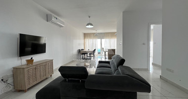 FOR SALE A LOVELY 3 BEDROOM PENTHOUSE WITH ROOF TERRACE FULLY FURNISHED AND EASY ACCESS TO ALL AMENITIES