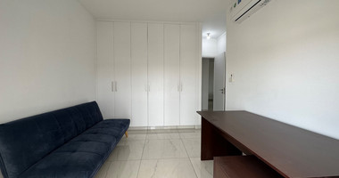 FOR SALE A LOVELY 3 BEDROOM PENTHOUSE WITH ROOF TERRACE FULLY FURNISHED AND EASY ACCESS TO ALL AMENITIES