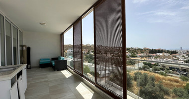 FOR SALE A LOVELY 3 BEDROOM PENTHOUSE WITH ROOF TERRACE FULLY FURNISHED AND EASY ACCESS TO ALL AMENITIES