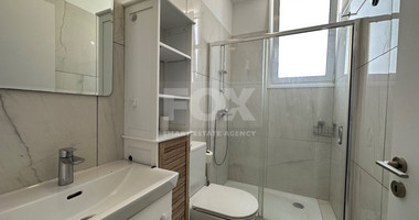 FOR SALE A LOVELY 3 BEDROOM PENTHOUSE WITH ROOF TERRACE FULLY FURNISHED AND EASY ACCESS TO ALL AMENITIES