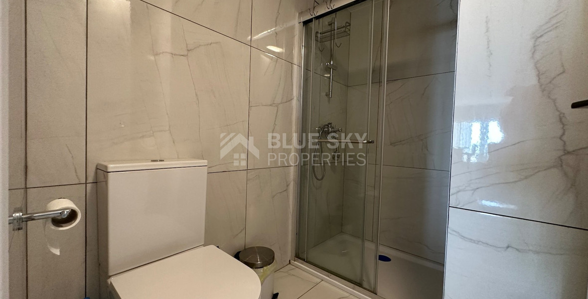 FOR SALE A LOVELY 3 BEDROOM PENTHOUSE WITH ROOF TERRACE FULLY FURNISHED AND EASY ACCESS TO ALL AMENITIES