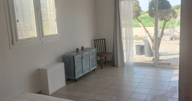 Modern Fully Furnished Ground Floor Apartment  for rent in Zakaki