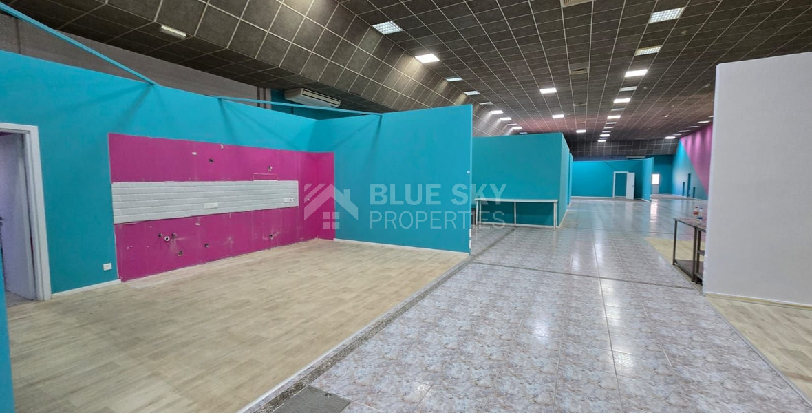 For Rent, Spacious 1450 m2 Office Space  in Zakaki