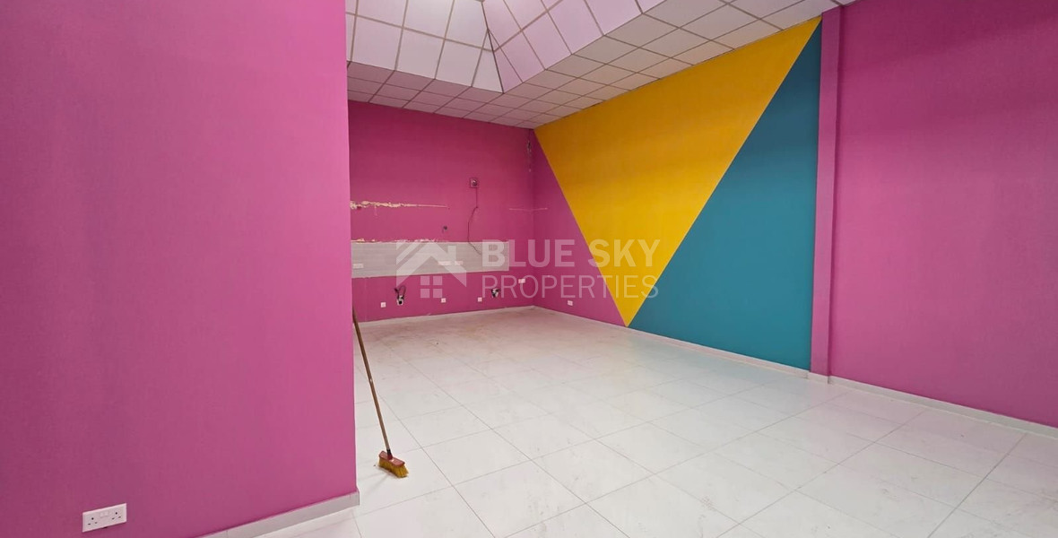 For Rent, Spacious 1450 m2 Office Space  in Zakaki