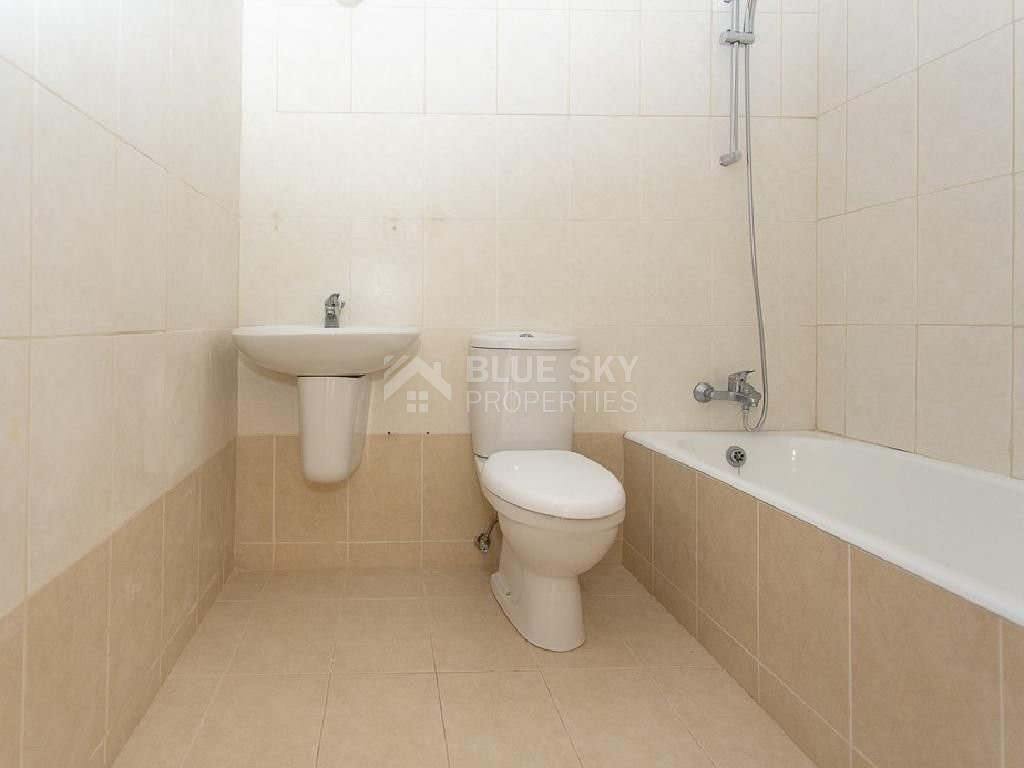 Unfurnished one Bedroom Apartment for Sale in Peyia