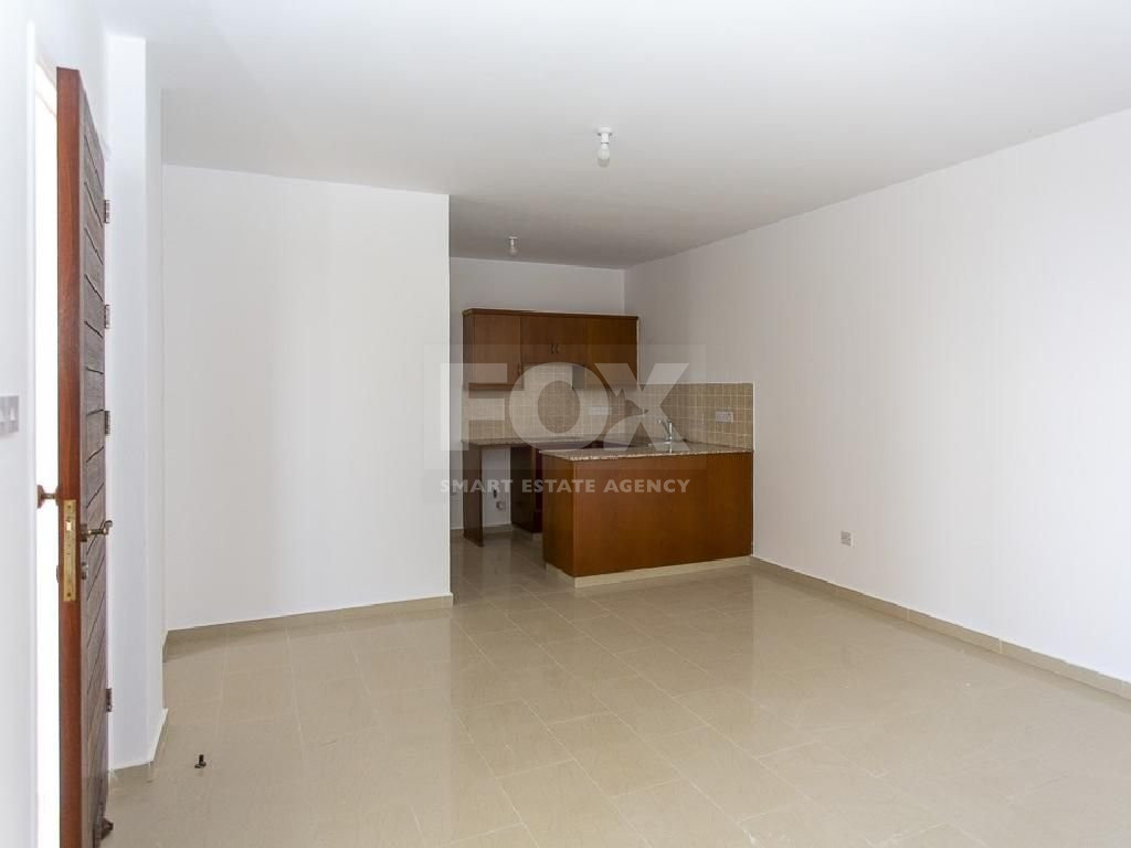 Unfurnished one Bedroom Apartment for Sale in Peyia