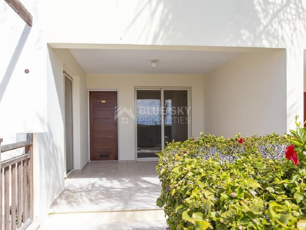 Unfurnished one Bedroom Apartment for Sale in Peyia