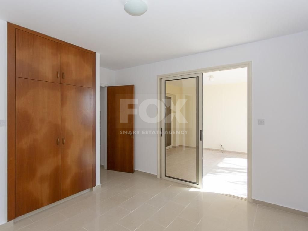 Unfurnished one Bedroom Apartment for Sale in Peyia